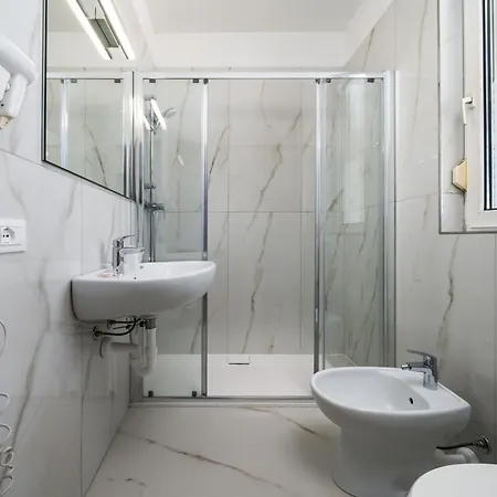 佳迪萨诺中央旅游酒店 布索伦戈