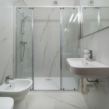 佳迪萨诺中央旅游酒店 酒店