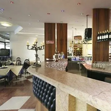 Centro Turistico Gardesano 3*
