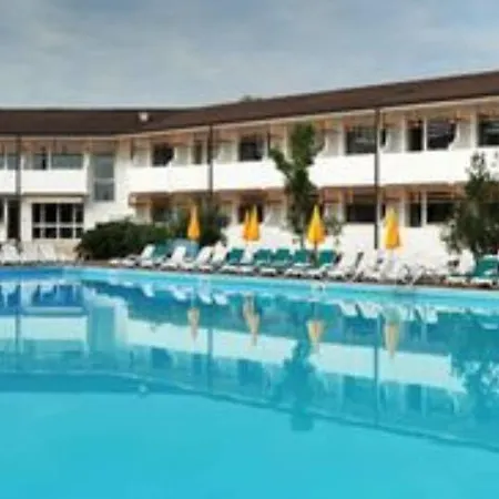 Centro Turistico Gardesano 3*