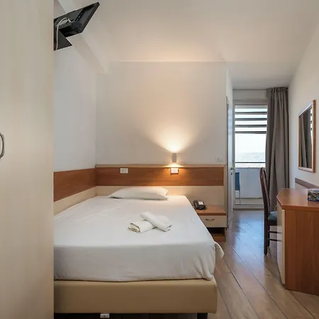 Centro Turistico Gardesano Hotel 3*