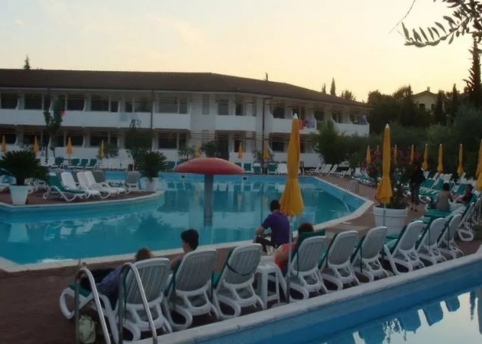 Отель Centro Turistico Gardesano